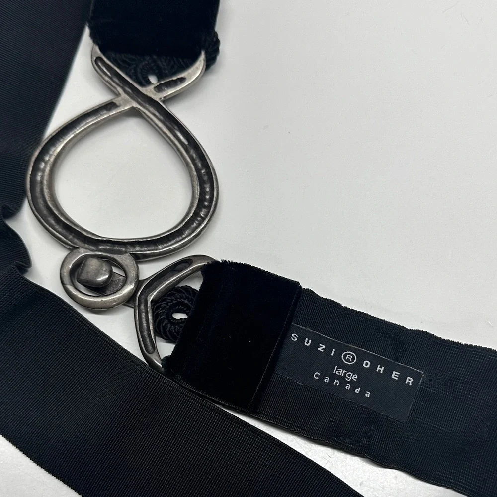 Suzi Roher Belt Velvet Velour Corded Stretch Metal Buckle Silver Black Large